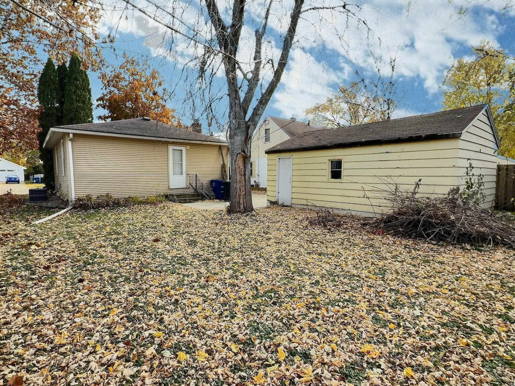 1317 Hazel Street Oshkosh, WI 54901 - Photo 12 of 13