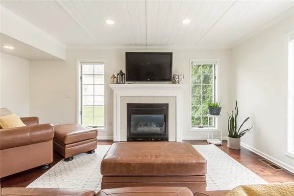 $595,000 | 26 Pewter Rock, Penfield, NY 14580
