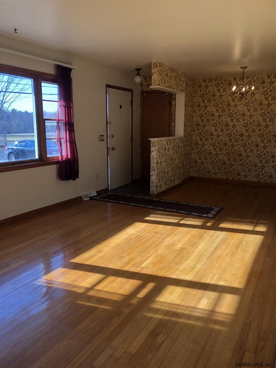 159 Boght Road Colonie, NY 12189 - Photo 3 of 21 Photo 3