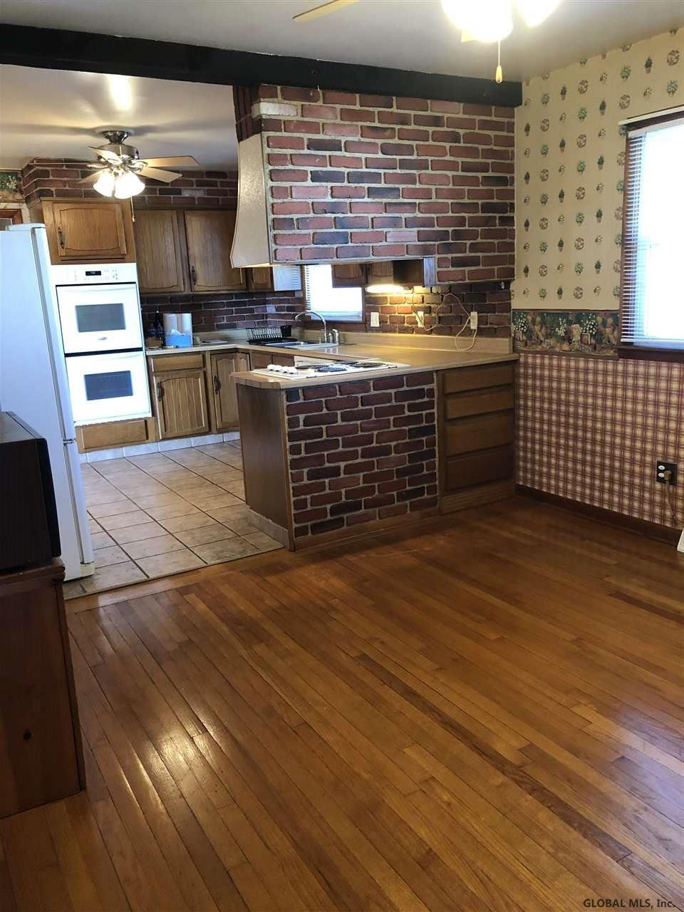 159 Boght Road Colonie, NY 12189 - Photo 8 of 21 Photo 8