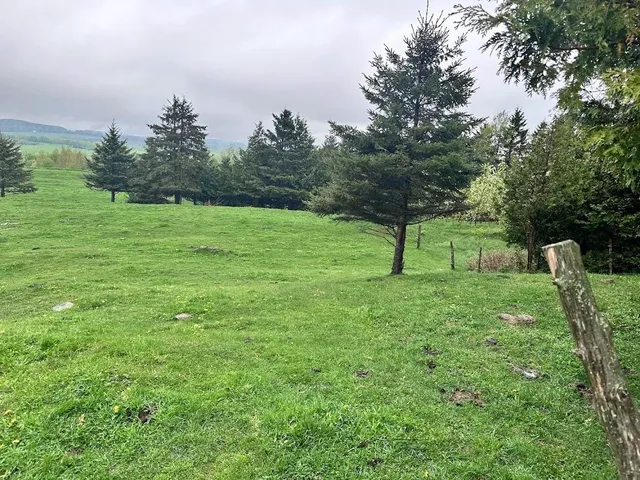 $174,898 | 523 Trucott Road, Derby Line, VT 05830