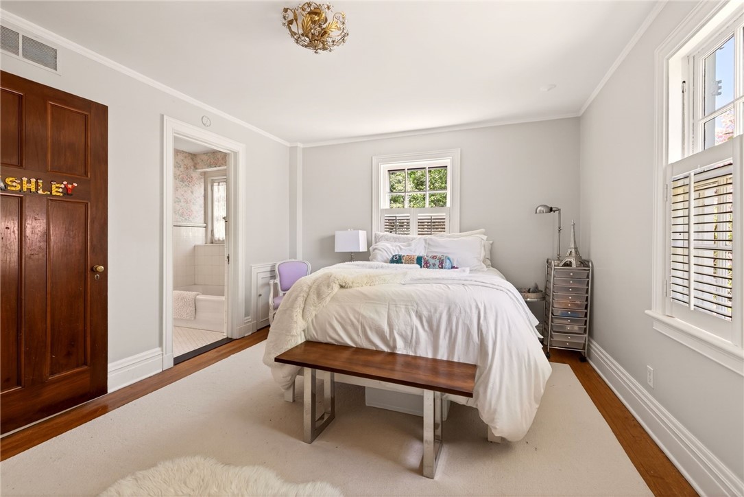 109 Sandringham Road Brighton, NY 14610 - Photo 23 of 50