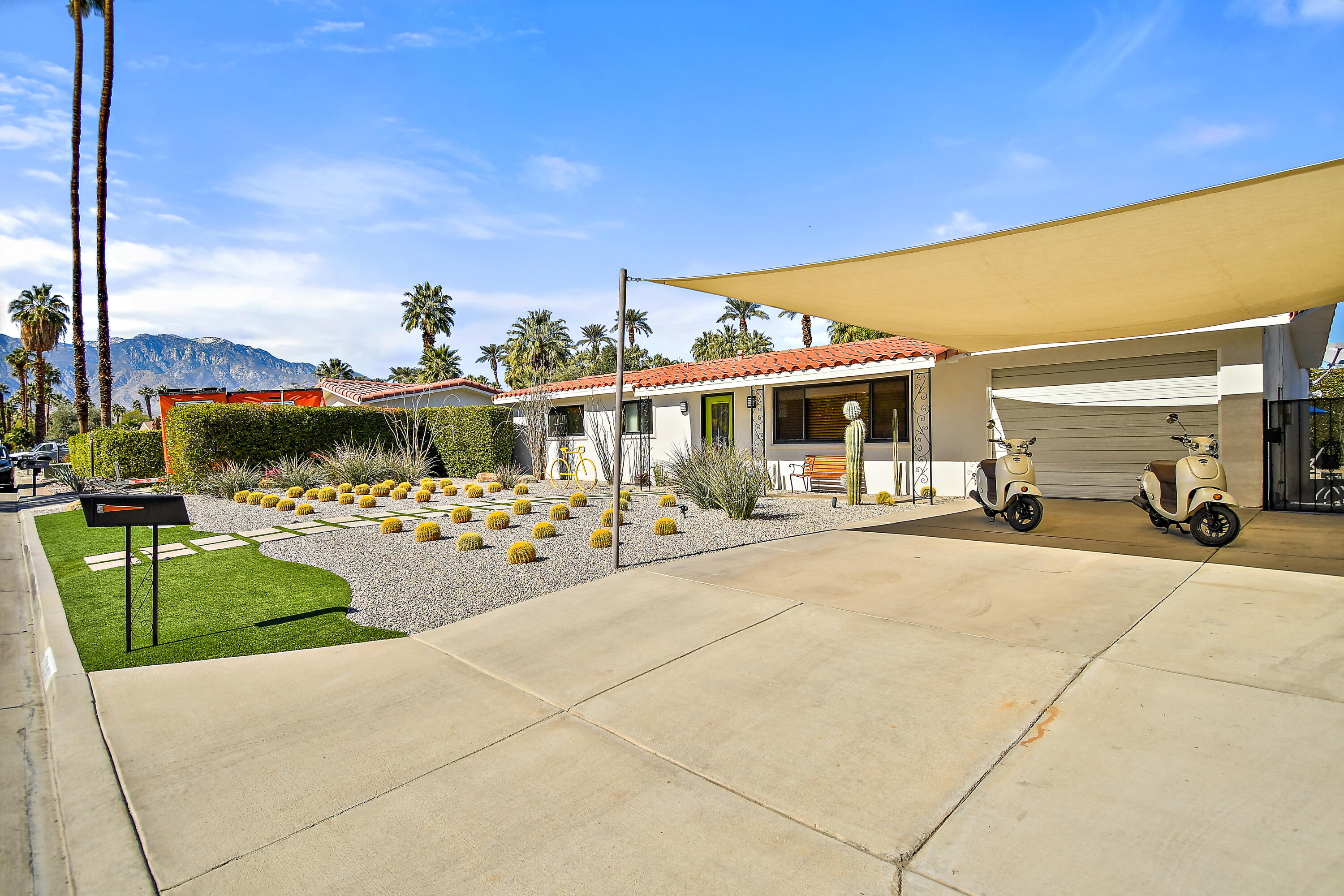 70140 Sun Valley Drive Rancho Mirage, CA 92270 - Photo 30 of 36 a view of a street with cars
