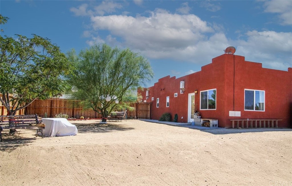61524 Desert Air Road Joshua Tree, CA 92252 - Photo 1 of 1 Gallery Image 1
