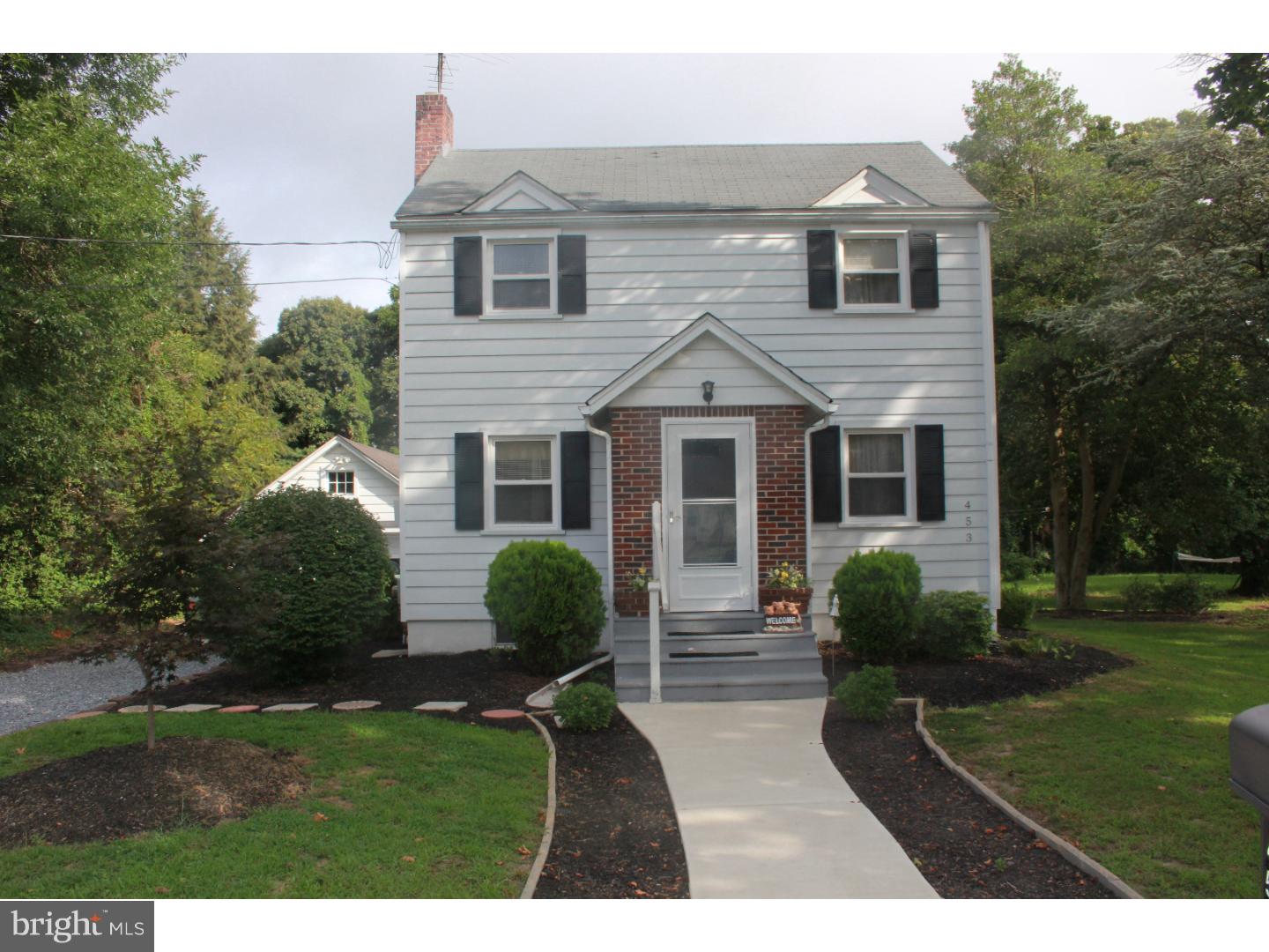 453 Chapel Heights Road Sewell, NJ 08080 - Photo 2 of 23