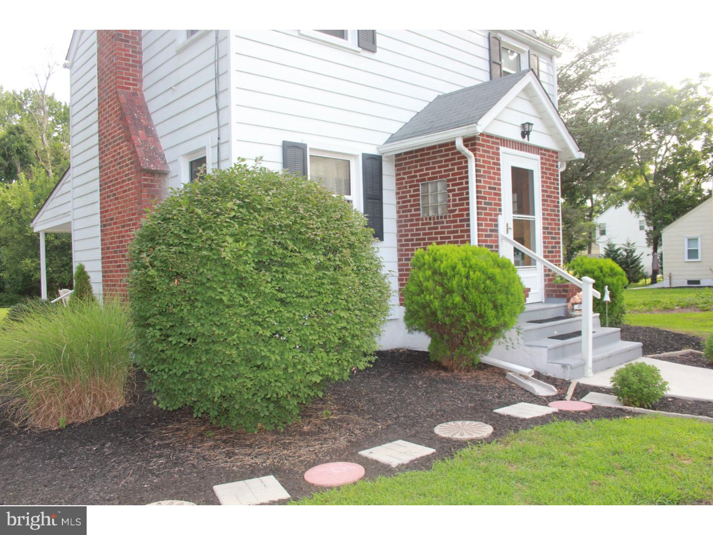 453 Chapel Heights Road Sewell, NJ 08080 - Photo 6 of 23