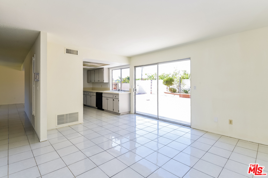 320 West Renwick Road Azusa, CA 91702 - Photo 11 of 25 Gallery Image 11