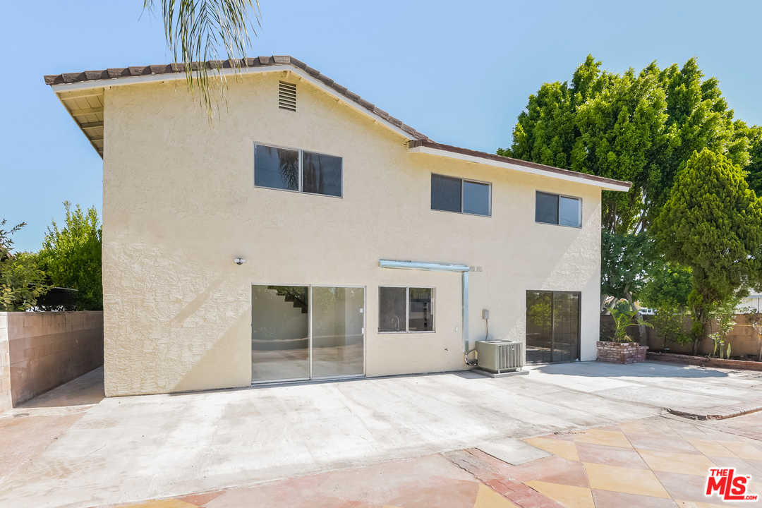 320 West Renwick Road Azusa, CA 91702 - Photo 5 of 25 Gallery Image 5