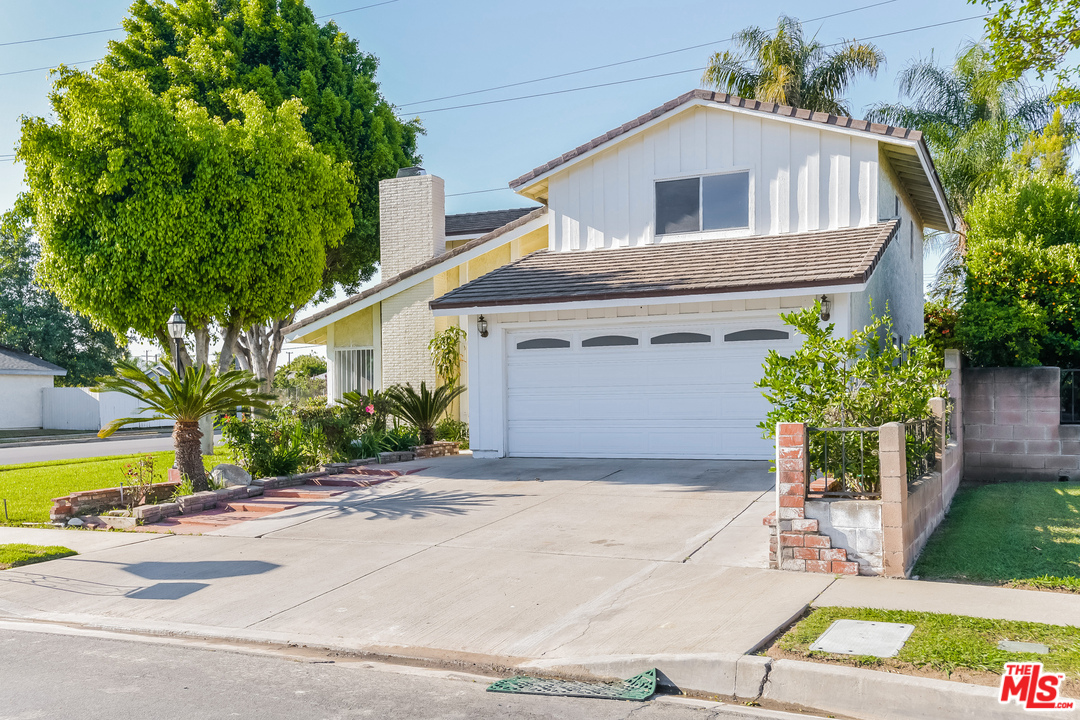 320 West Renwick Road Azusa, CA 91702 - Photo 6 of 25 Gallery Image 6