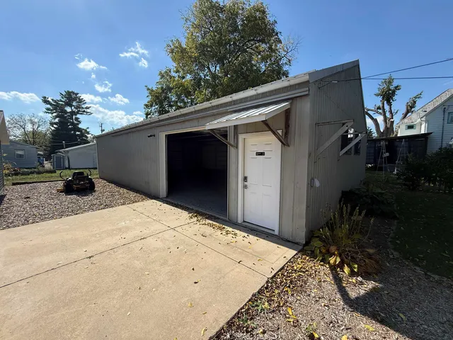 $349,000 | 203 Linn Street, Baraboo, WI 53913