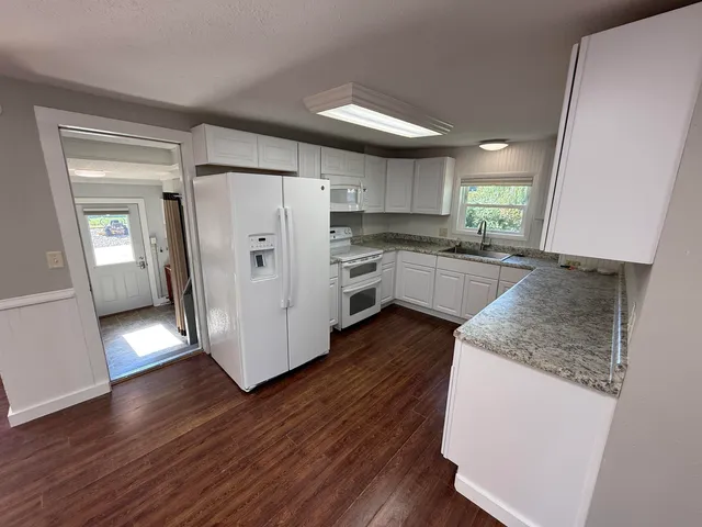 $349,000 | 203 Linn Street, Baraboo, WI 53913