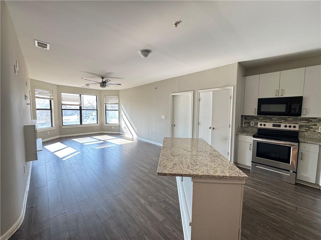 898 Oak Street Southwest, Unit 1222 Atlanta, GA 30310 - Photo 2 of 12