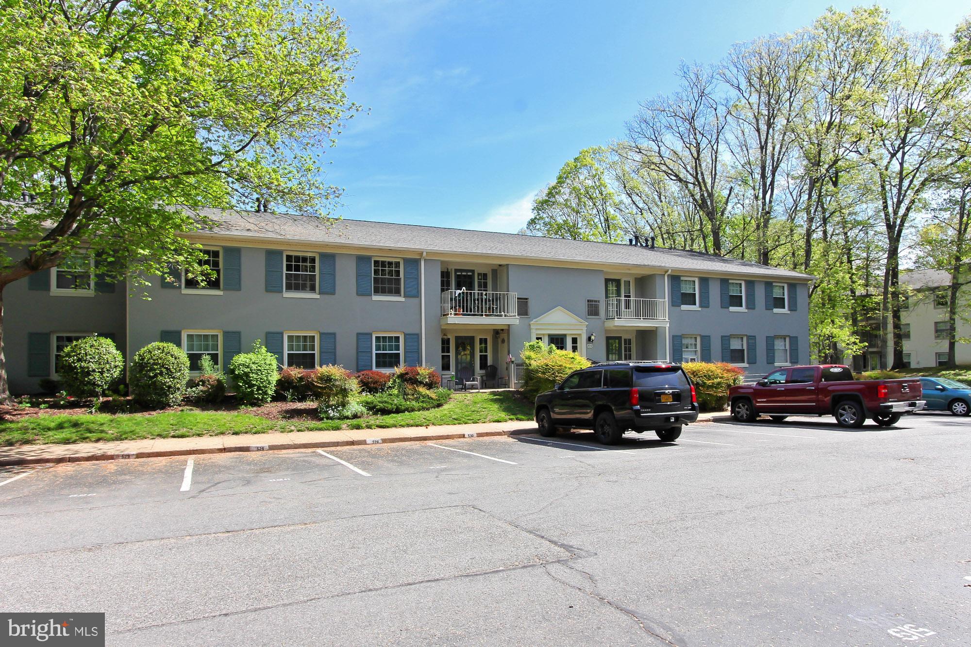 8312 Kingsgate Road, Unit 536 Springfield, VA 22152 - Photo 2 of 29 Gallery Image 2