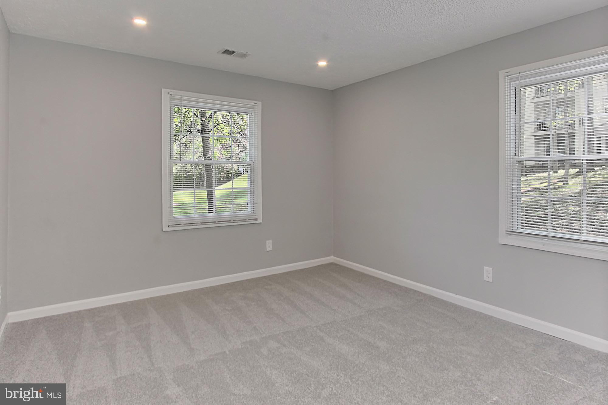 8312 Kingsgate Road, Unit 536 Springfield, VA 22152 - Photo 14 of 29 Master