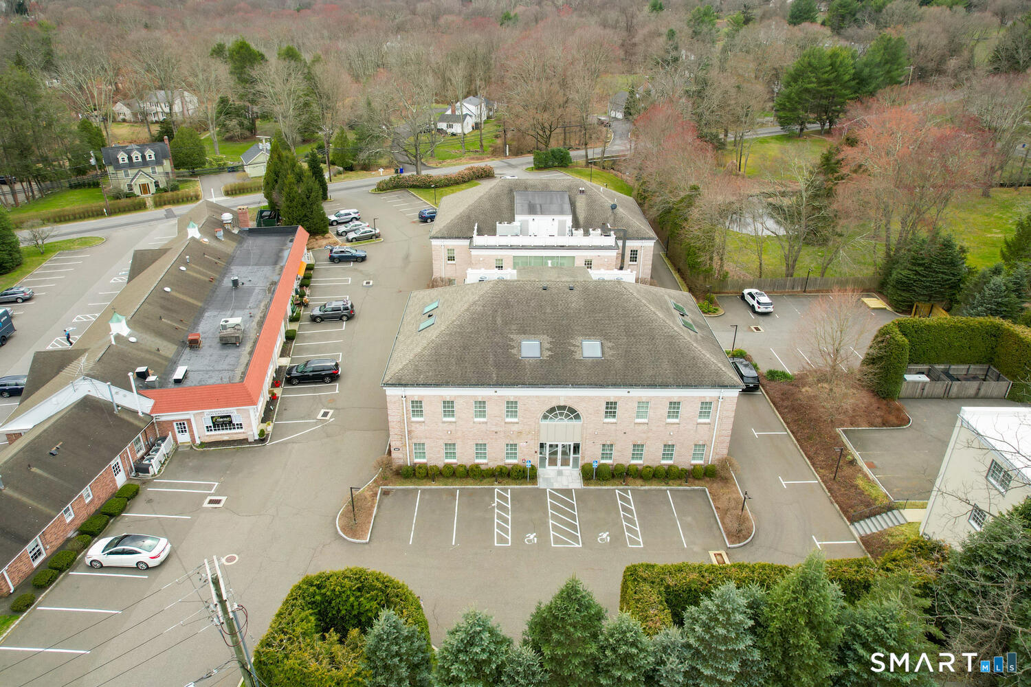 1990 Bronson Road, Unit 3 Fairfield, CT 06824 - Photo 17 of 17 Gallery Image 17