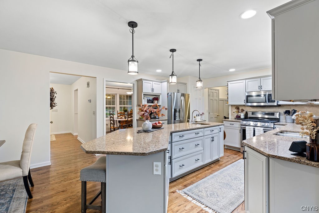138 Eagle Crest Drive Camillus, NY 13031 - Photo 26 of 50 This beautiful kitchen is complete with granite co