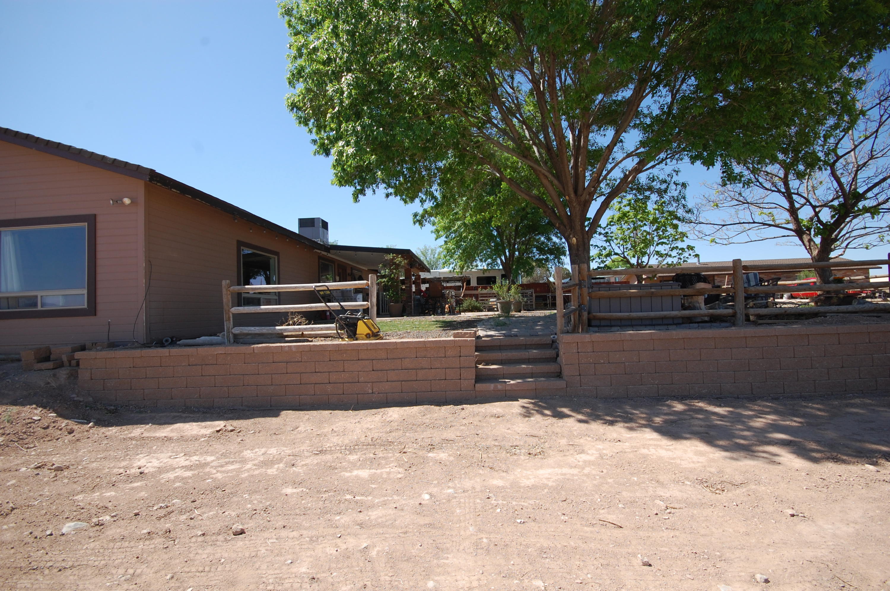 22590 North Malapai Ridge Road Paulden, AZ 86334 - Photo 25 of 43 Side