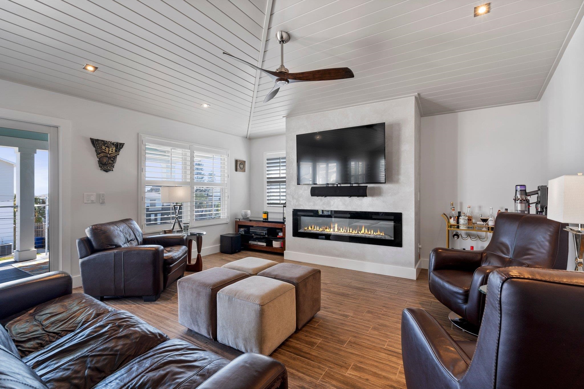 5497 Pelican Way St. Augustine, FL 32080 - Photo 3 of 49 a living room with furniture and a flat screen tv
