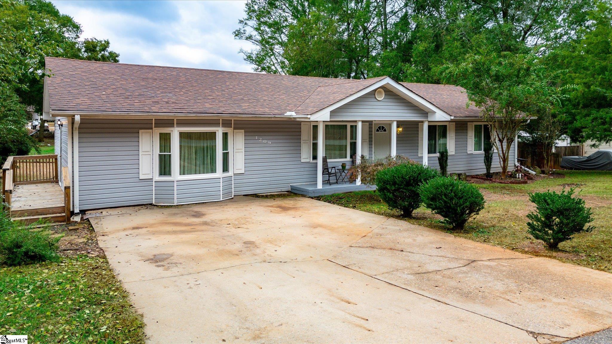1209 Centerville Road Anderson, SC 29625 - Photo 2 of 29