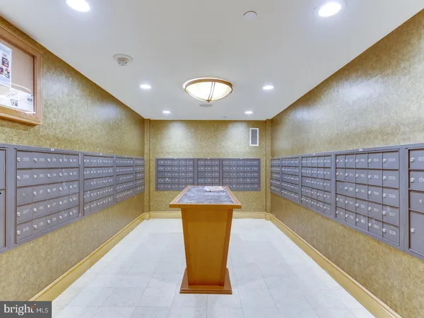 $2,300 | 631 D Street Northwest, Unit 1038, Washington, DC 20004