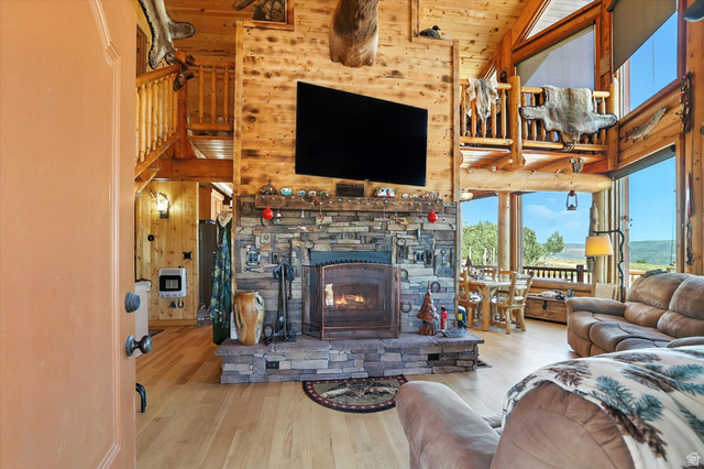 42 Hide Out Paradise, UT 84328 - Photo 2 of 56