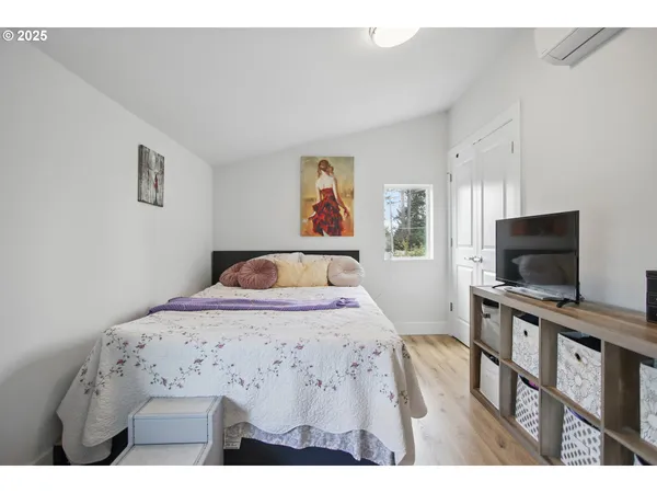 $298,990 | 16317 Southeast Salmon Street, Unit B, Portland, OR 97233