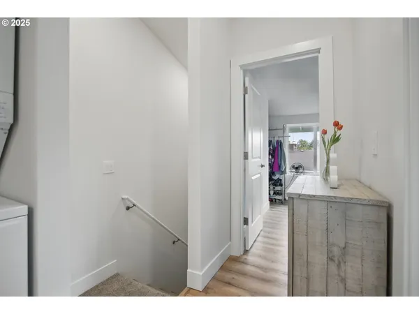 $298,990 | 16317 Southeast Salmon Street, Unit B, Portland, OR 97233