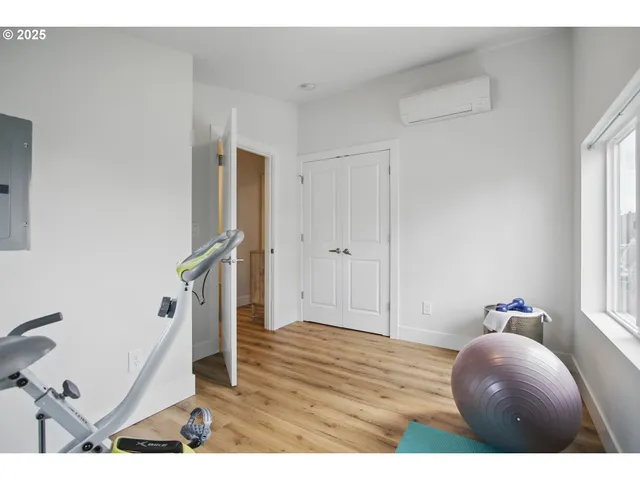 $299,990 | 16317 Southeast Salmon Street, Unit B, Portland, OR 97233