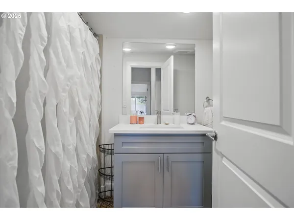 $298,990 | 16317 Southeast Salmon Street, Unit B, Portland, OR 97233