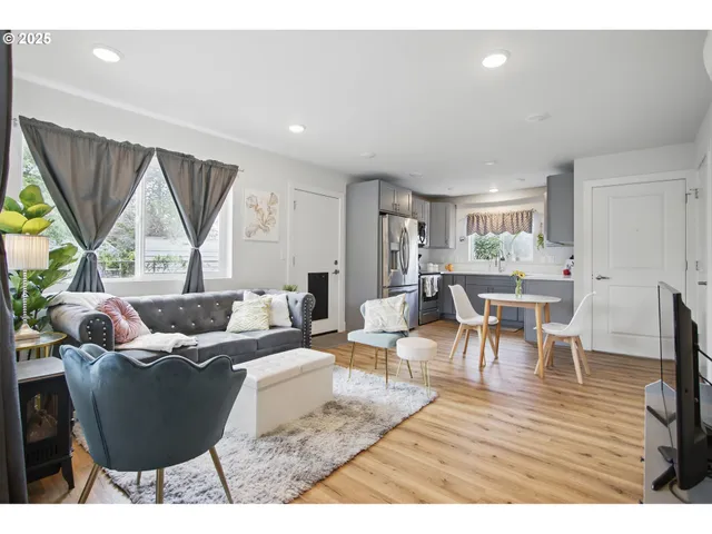 $299,990 | 16317 Southeast Salmon Street, Unit B, Portland, OR 97233