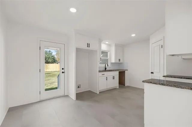 $200,000 | 1104 West 10th Street, McGregor, TX 76657