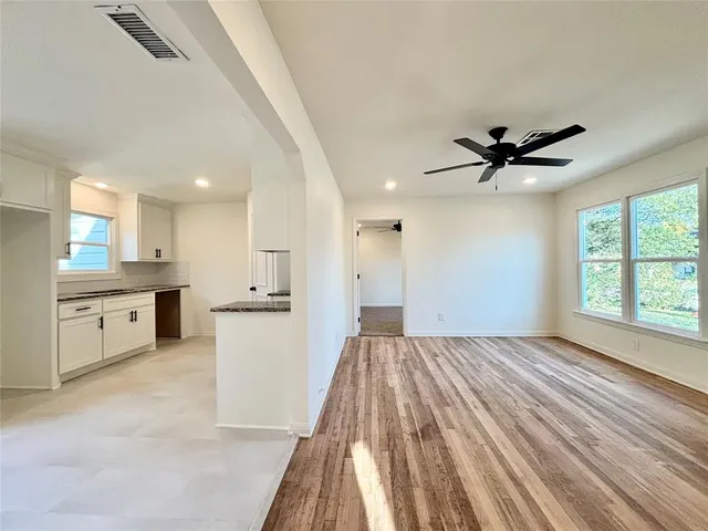 $200,000 | 1104 West 10th Street, McGregor, TX 76657