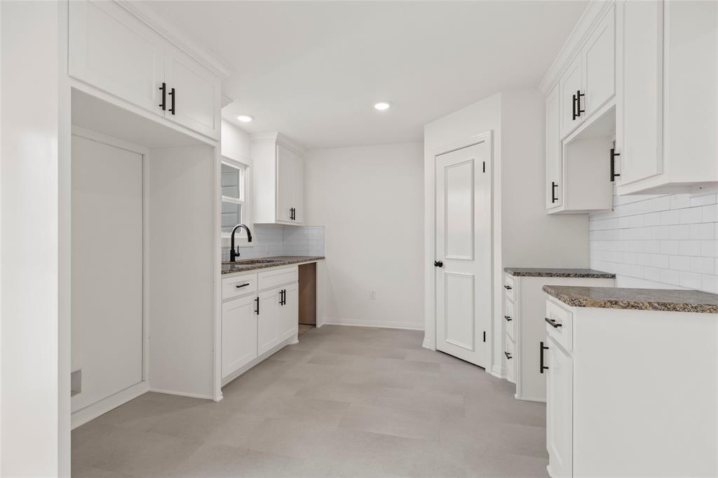 1104 West 10th Street McGregor, TX 76657 - Photo 10 of 34