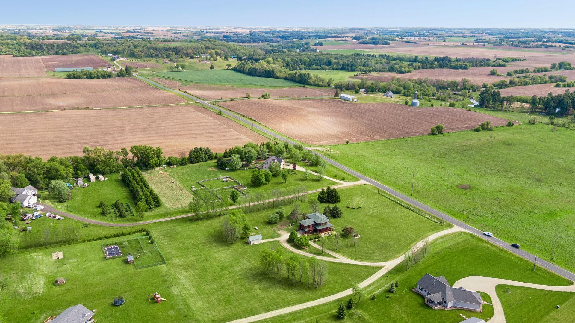 392 Old Cemetery Road River Falls, WI 54022 - Photo 61 of 103