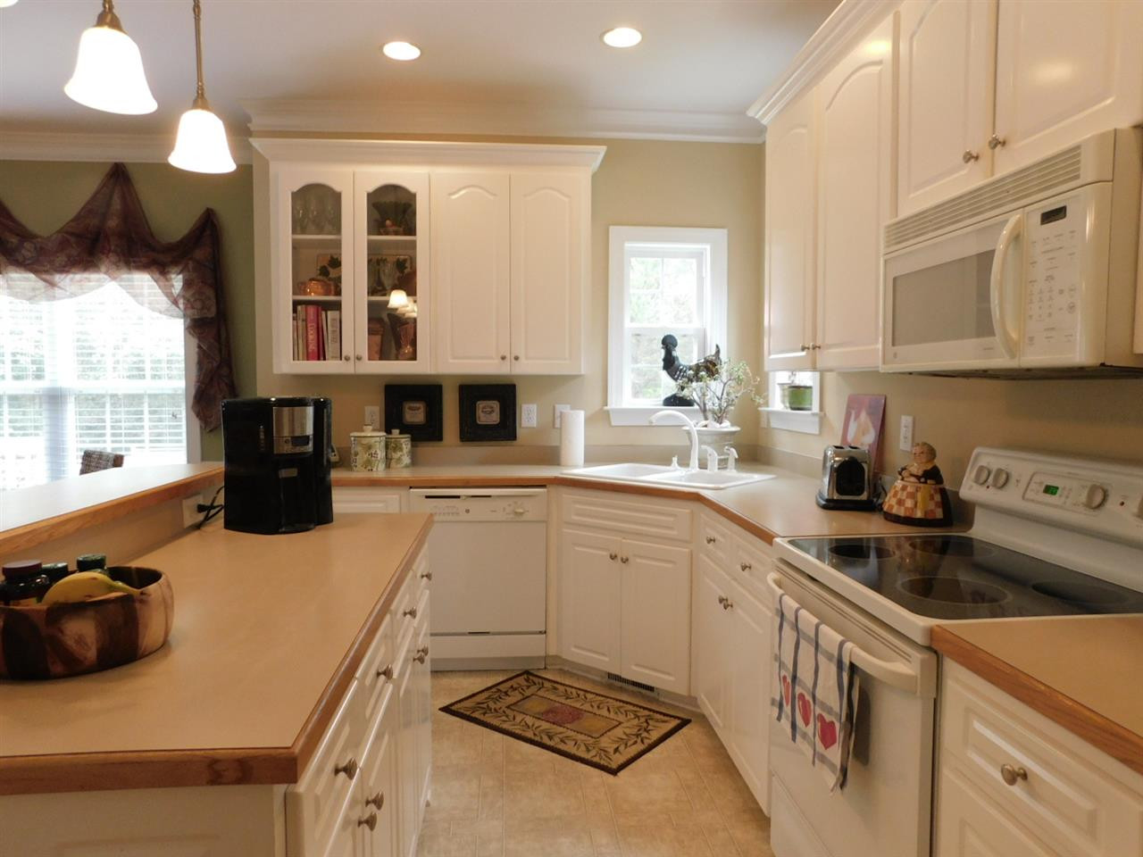 264 Jamison Drive Raleigh, NC 27610 - Photo 5 of 25 Kitchen