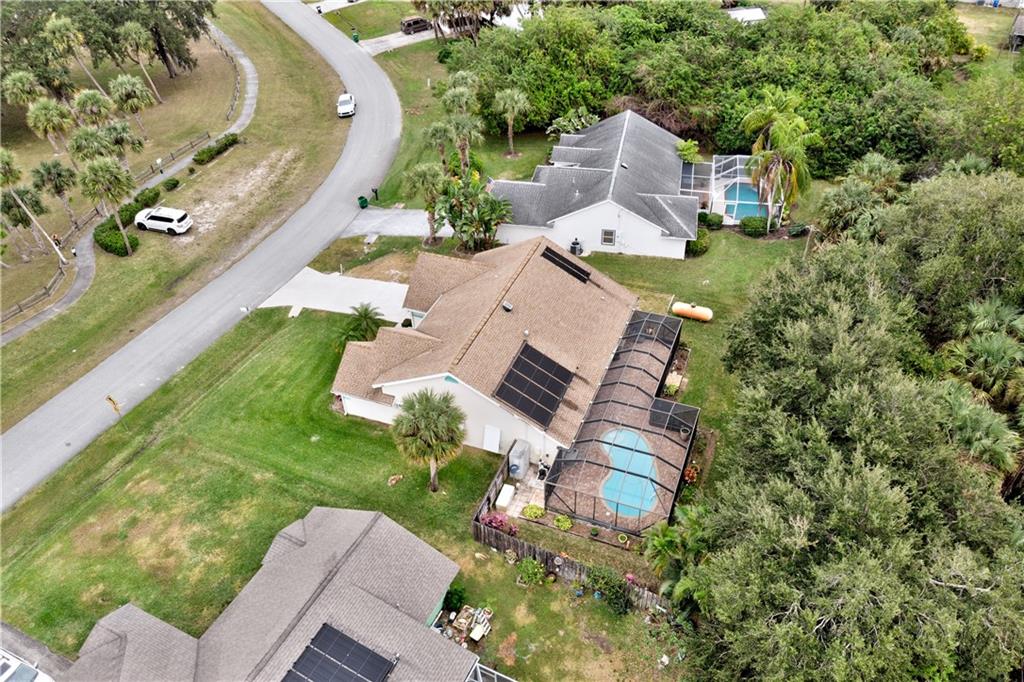 1279 George Street Sebastian, FL 32958 - Photo 4 of 36 Gallery Image 4