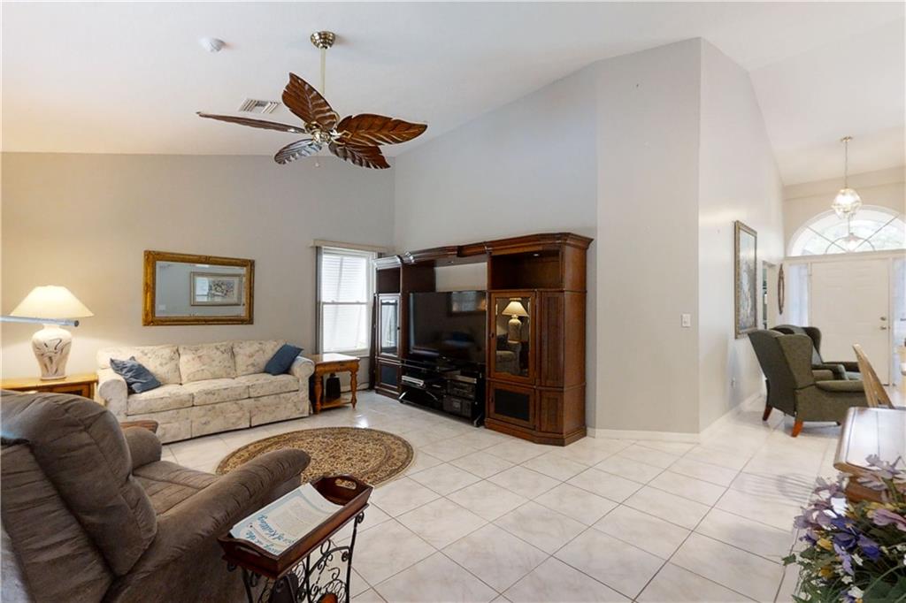 1279 George Street Sebastian, FL 32958 - Photo 7 of 36 Gallery Image 7