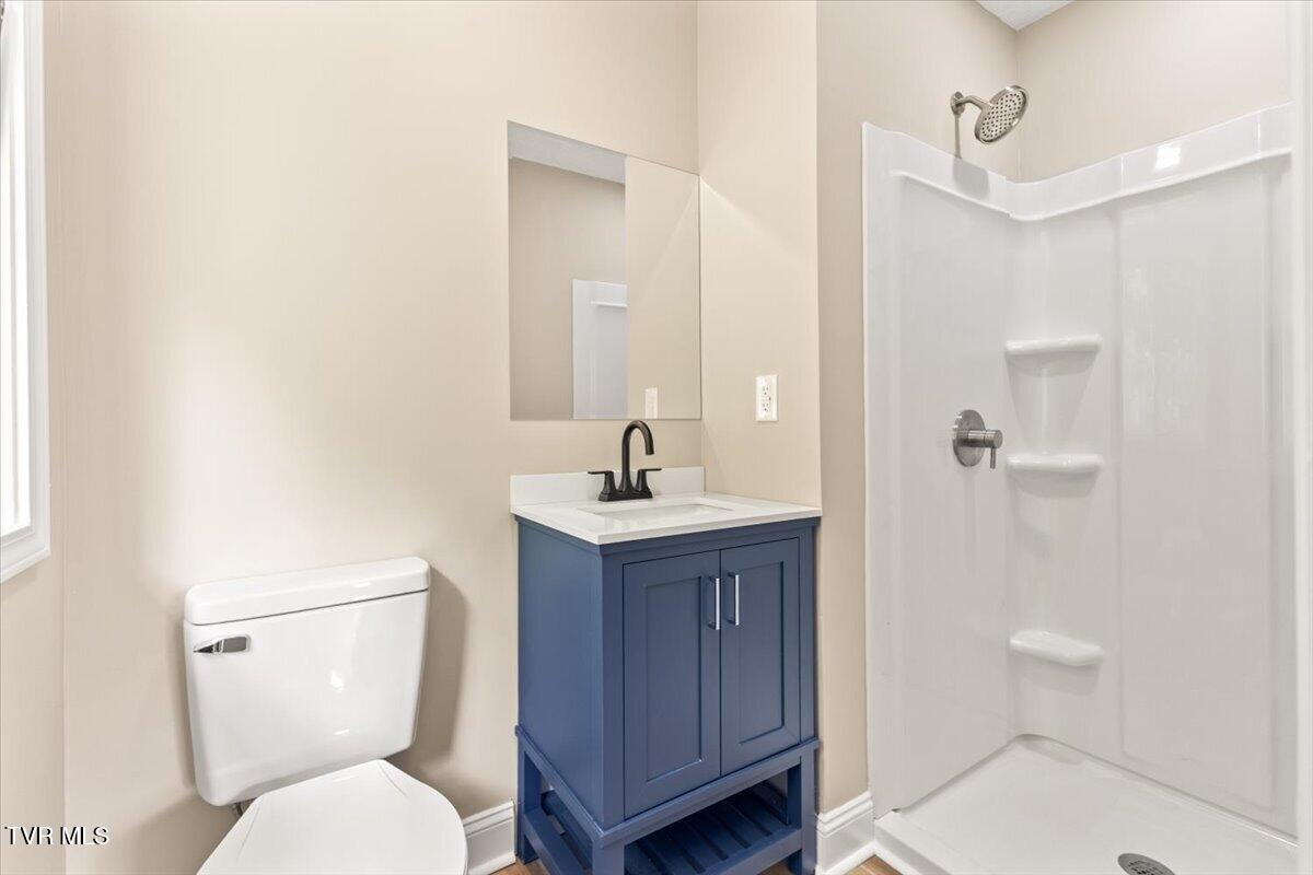 830 Foothills Road Kingsport, TN 37663 - Photo 31 of 44 23-128A6057