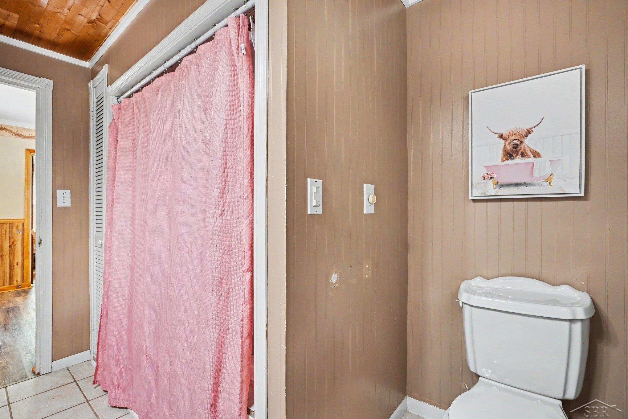 2346 North Hope Road Midland, MI 48642 - Photo 21 of 26 50213400-1a8a58ec-75ac-4820-8cef-0b255844256a.JPG