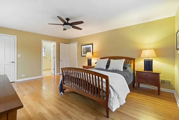 $1,399,000 | 526 Isabella Street, Wilmette, IL 60091