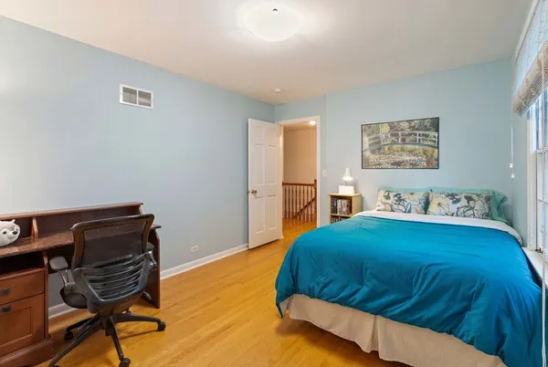 $1,399,000 | 526 Isabella Street, Wilmette, IL 60091