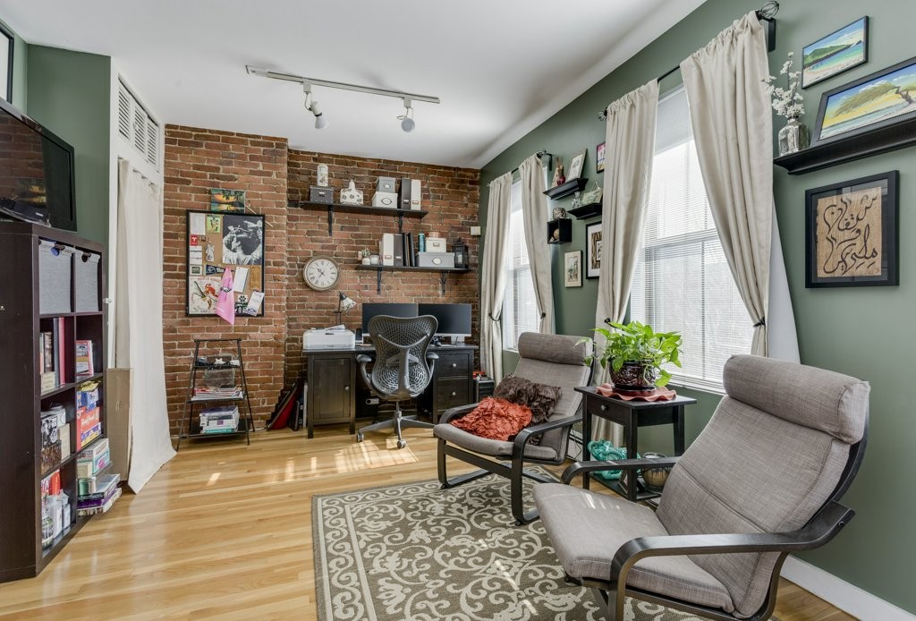 104 Chandler Street, Unit 3 Boston, MA 02116 - Photo 5 of 10