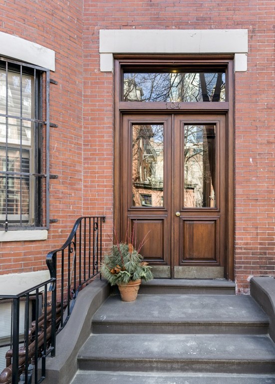 104 Chandler Street, Unit 3 Boston, MA 02116 - Photo 9 of 10