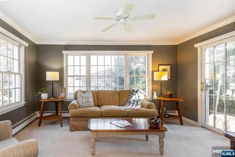 $799,000 | 1 Kingwood Drive, Little Falls, NJ 07424