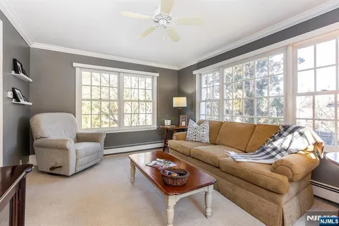 $799,000 | 1 Kingwood Drive, Little Falls, NJ 07424