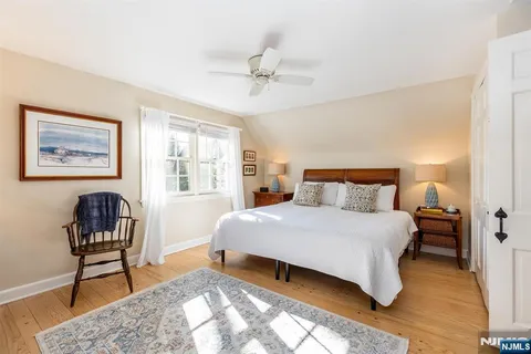 $799,000 | 1 Kingwood Drive, Little Falls, NJ 07424