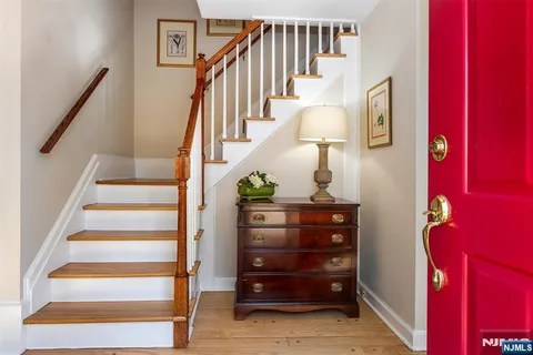 $799,000 | 1 Kingwood Drive, Little Falls, NJ 07424
