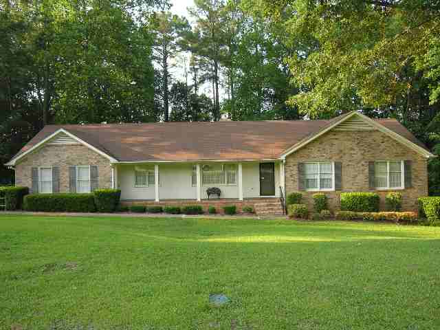 1205 Stonehurst Road Anderson, SC 29621 - Photo 1 of 9