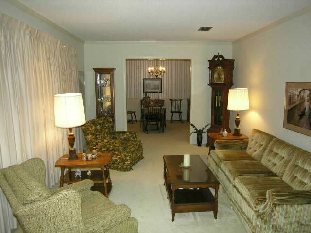 1205 Stonehurst Road Anderson, SC 29621 - Photo 2 of 9