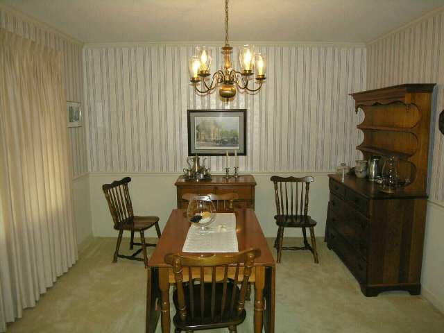 1205 Stonehurst Road Anderson, SC 29621 - Photo 3 of 9